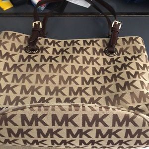 Michael Kors purse